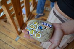 Горный Алтай : Первый летний фестиваль Байана 2014 : Рисунки на камнях