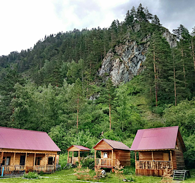 База Барангол Скала Алтая