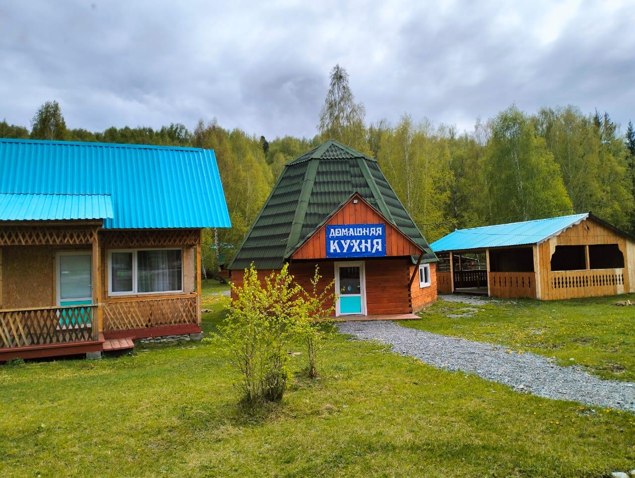 База отдыха Алтай у Берез
