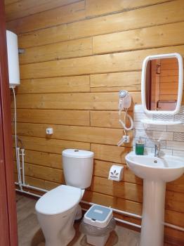 Дом 4 места (душ, WC)