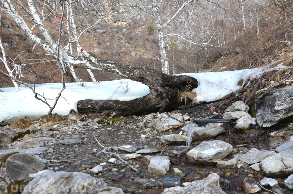 Родник около водопада Чечкыш