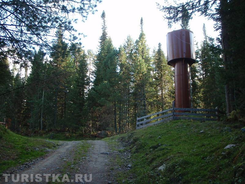 Дорога к водонапорной башне