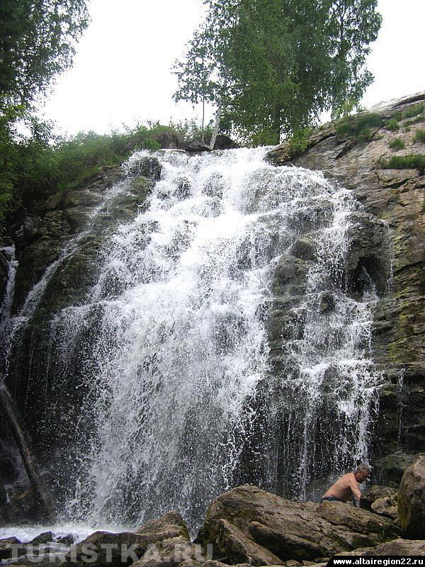 Пещерский водопад