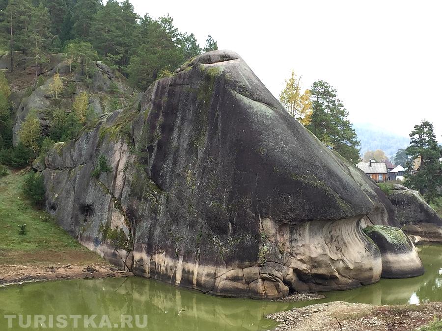 Скала Кит