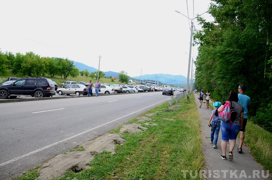 Дорога от парковки до пляжа