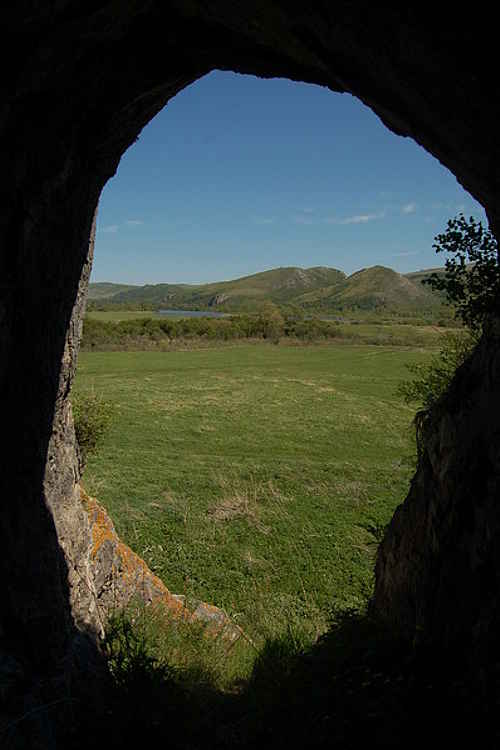 Пещера Загонная